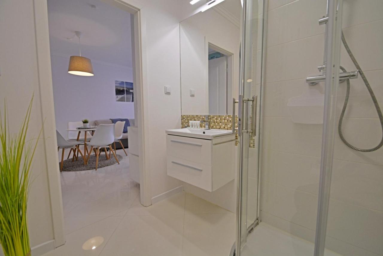 Apartment Bryza - Kwartal Rozy Wiatrow - Garaz Swinoujscie